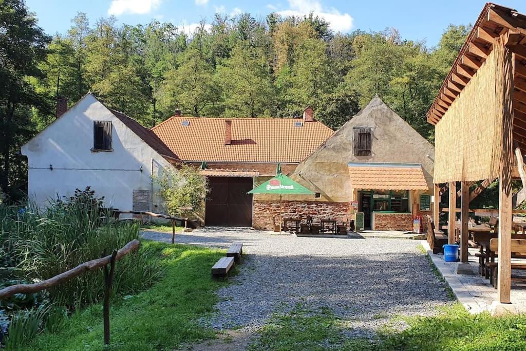 Apartmany Stara Pradelna Novy Dvur Exterior foto
